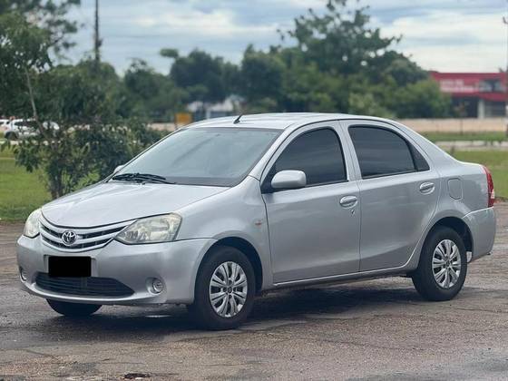 TOYOTA ETIOS 1.3 16V FLEX 4P MANUAL